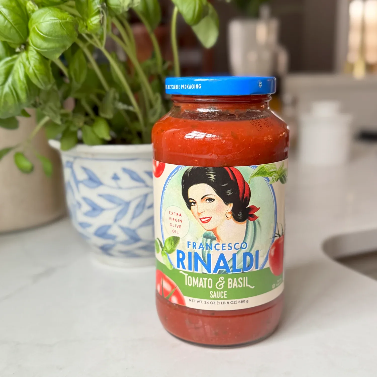 Jar of Francesco Rinaldi Tomato & Basil Sauce