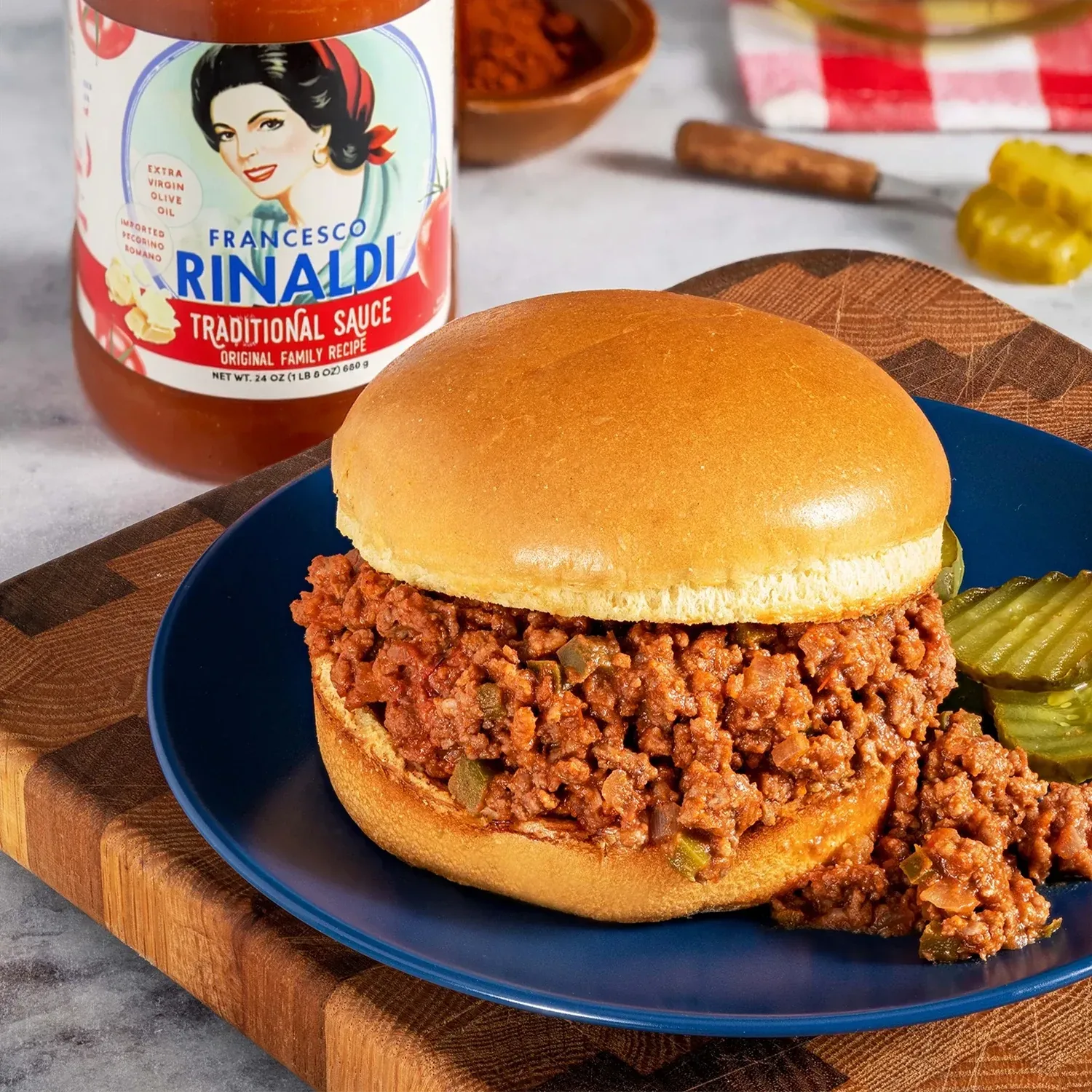 Sloppy Joe sandwich made with a jar of tomato sauce.